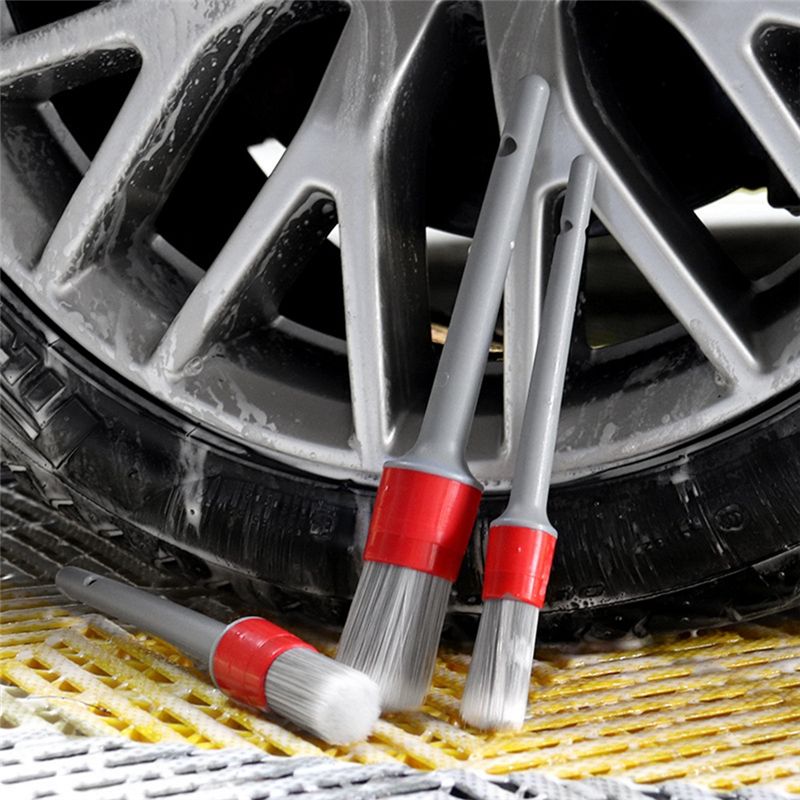 ホイール、タイヤ、エンジンルーム、革製シート、ドアパネル用の - Detailing Brush Set のレビューと価格